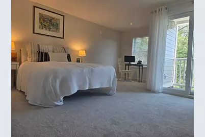 212 Humphrey St #202, Marblehead, MA 01945 - Photo 16