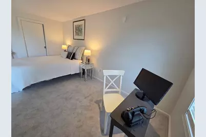 212 Humphrey St #202, Marblehead, MA 01945 - Photo 14