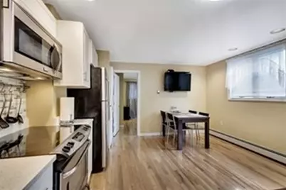 32 Bay Street #32, Cambridge, MA 02139 - Photo 4