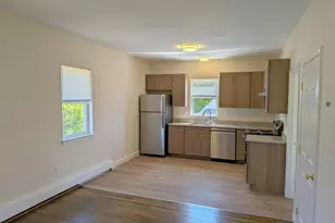 146 Pine St, Attleboro, MA 02703 - Photo 2
