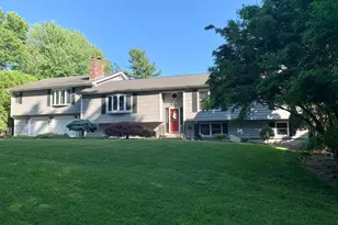 28R Woodside Dr, Grafton, MA 01519 - Photo 1
