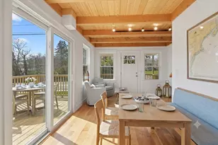 33 Vineyard Ave, Oak Bluffs, MA 02557 - Photo 6