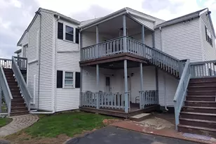 27 Spring St, East Bridgewater, MA 02337 - Photo 2