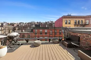 25 Phillips St, Boston, MA 02114 - Photo 16