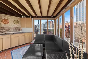 25 Phillips St, Boston, MA 02114 - Photo 14