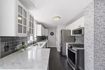 33 Winding Ln, Springfield, MA 01118 - Photo 6