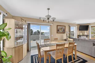 17 Bellevue St, New Bedford, MA 02744 - Photo 10