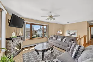 17 Bellevue St, New Bedford, MA 02744 - Photo 6