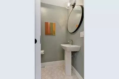 145 Stoughton St #4, Boston, MA 02125 - Photo 10