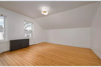 17 Olympia St, Easthampton, MA 01027 - Photo 16