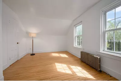 17 Olympia St, Easthampton, MA 01027 - Photo 14