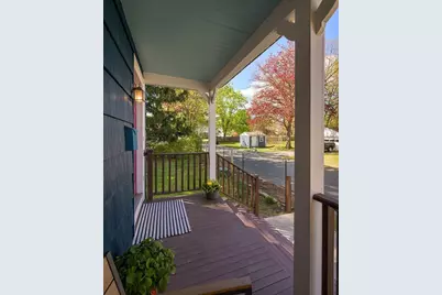 17 Olympia St, Easthampton, MA 01027 - Photo 18