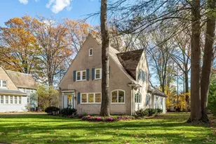 61 Woodlawn Ave, Northampton, MA 01060 - Photo 4