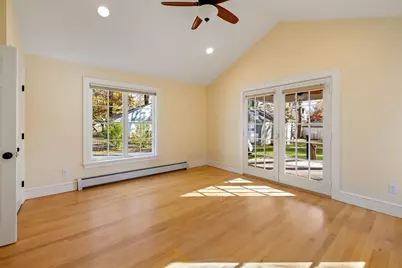 61 Woodlawn Ave, Northampton, MA 01060 - Photo 22