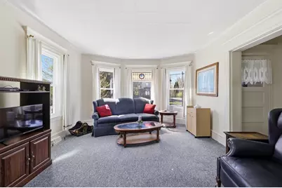 367 Broadway St #1, Chicopee, MA 01020 - Photo 2