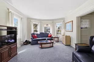 367 Broadway St, Chicopee, MA 01020 - Photo 2