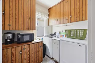367 Broadway St, Chicopee, MA 01020 - Photo 18