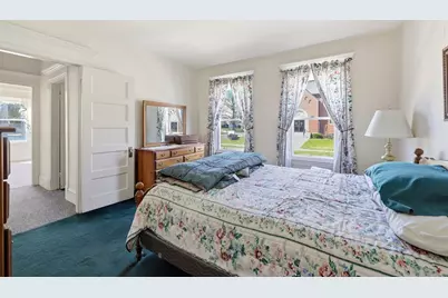 367 Broadway St #1, Chicopee, MA 01020 - Photo 8