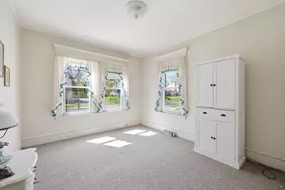 367 Broadway St #1, Chicopee, MA 01020 - Photo 4