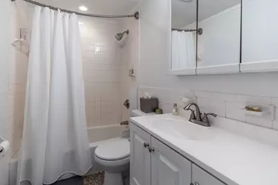 64 W Cedar St #5, Boston, MA 02114 - Photo 12