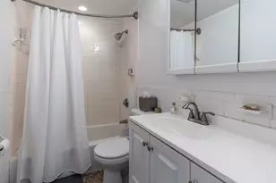 64 W Cedar St, Boston, MA 02114 - Photo 12