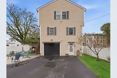 17 Thorndike St, Haverhill, MA 01832 - Photo 1