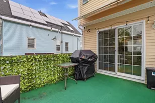 17 Thorndike St, Haverhill, MA 01832 - Photo 34