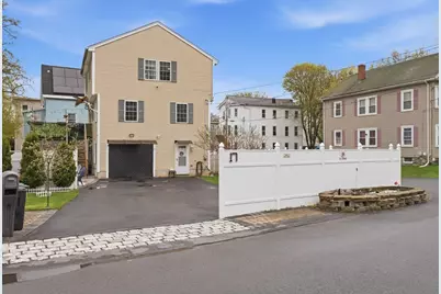 17 Thorndike St, Haverhill, MA 01832 - Photo 40