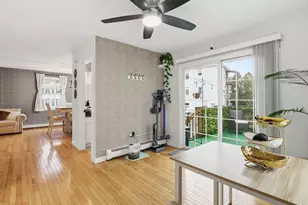 17 Thorndike St, Haverhill, MA 01832 - Photo 12