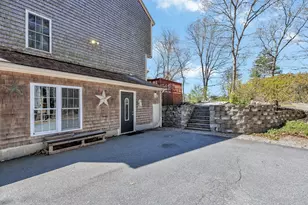 331 Braley Hill Rd, Rochester, MA 02770 - Photo 6