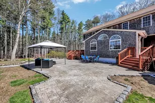 331 Braley Hill Rd, Rochester, MA 02770 - Photo 12