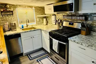 13 Hideaway Village, Bourne, MA 02532 - Photo 6