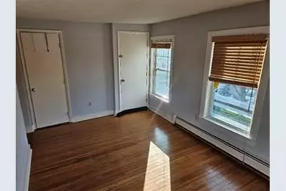 21 Bird St #5, Foxboro, MA 02035 - Photo 4