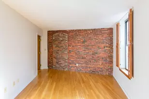 21 Charter St, Boston, MA 02113 - Photo 14