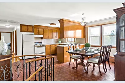 63 Eschol Street, Swansea, MA 02777 - Photo 8