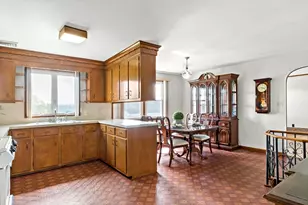 63 Eschol St, Swansea, MA 02777 - Photo 12