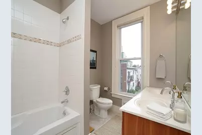 271 K Street #2, Boston, MA 02127 - Photo 8