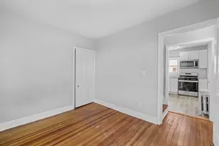 117 Gorham St, Chelmsford, MA 01824 - Photo 12