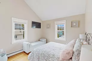 17 Lenox Ave, Saugus, MA 01906 - Photo 10