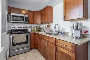 6 Pearl St, Salem, MA 01970 - Photo 18
