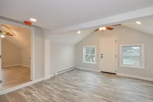 9 Cottage Ct, Middleborough, MA 02346 - Photo 4