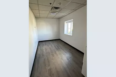 135 Broadway #205, Everett, MA 02149 - Photo 4