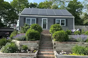 11 Ellisville Dr, Plymouth, MA 02360 - Photo 2