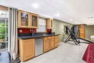 46 Gloria Dr, Westfield, MA 01085 - Photo 32