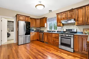46 Gloria Dr, Westfield, MA 01085 - Photo 14