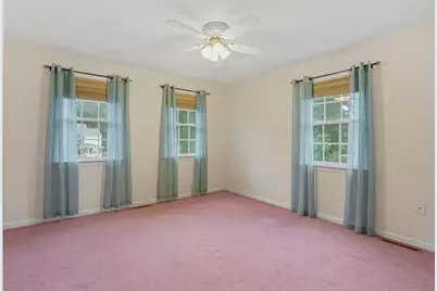 46 Gloria Drive, Westfield, MA 01085 - Photo 16