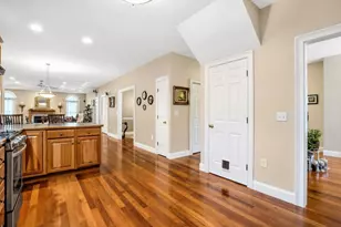 46 Gloria Dr, Westfield, MA 01085 - Photo 16