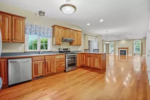 46 Gloria Dr, Westfield, MA 01085 - Photo 14