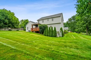 46 Gloria Dr, Westfield, MA 01085 - Photo 36