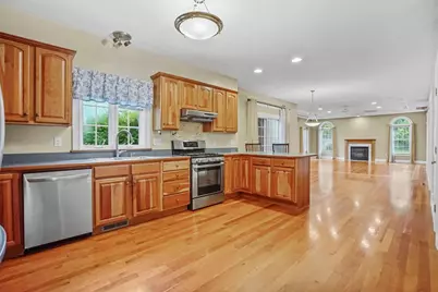 46 Gloria Drive, Westfield, MA 01085 - Photo 14